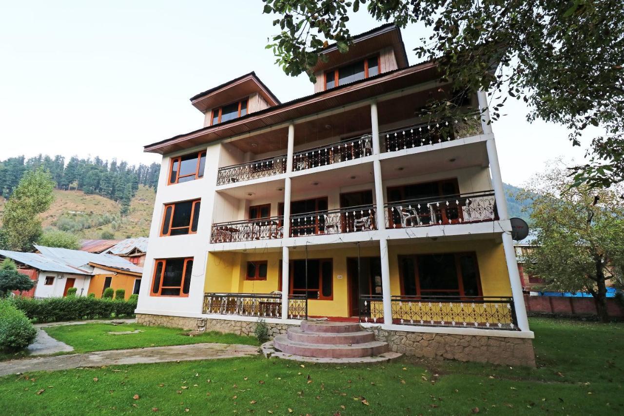 Oyo 18416 Hotel Park Palace Pahalgam Ngoại thất bức ảnh
