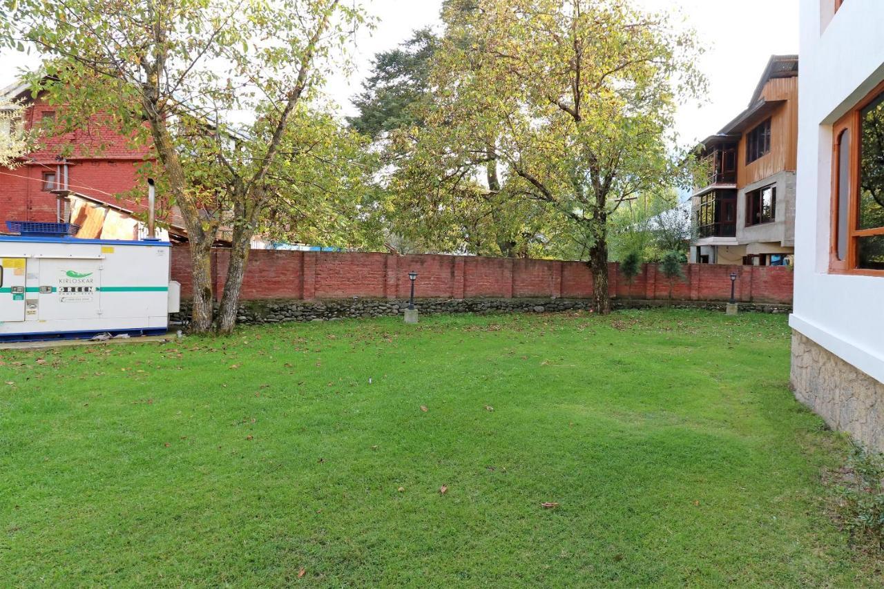 Oyo 18416 Hotel Park Palace Pahalgam Ngoại thất bức ảnh