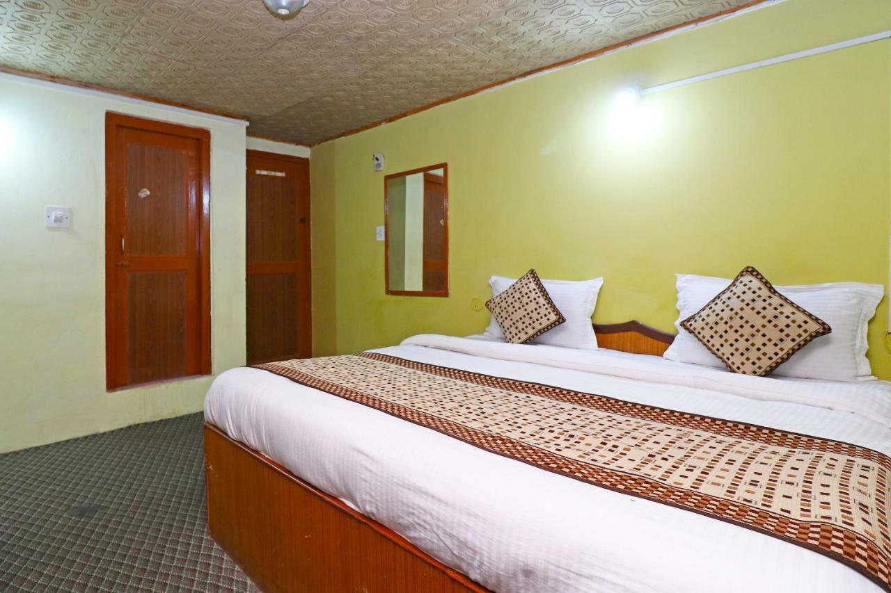 Oyo 18416 Hotel Park Palace Pahalgam Ngoại thất bức ảnh